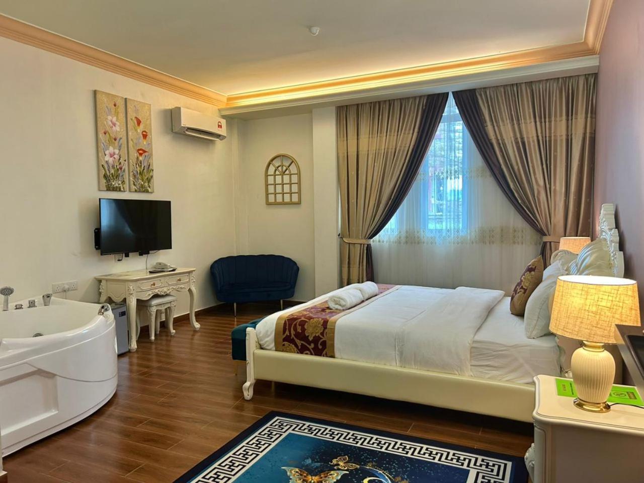 Wawasan City Inn Batu Niah Buitenkant foto