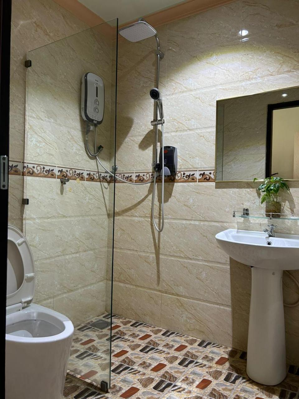 Wawasan City Inn Batu Niah Buitenkant foto