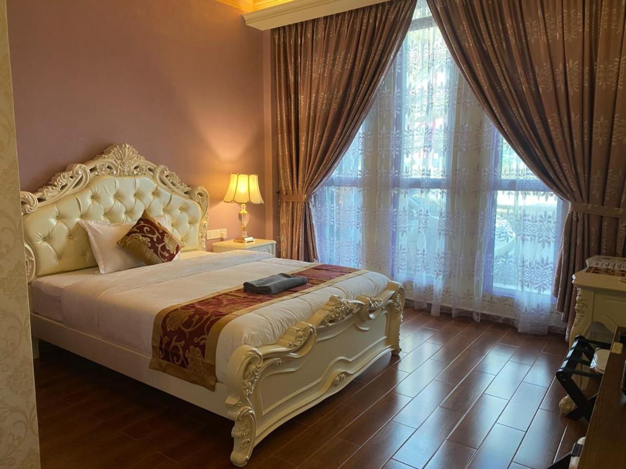 Wawasan City Inn Batu Niah Buitenkant foto