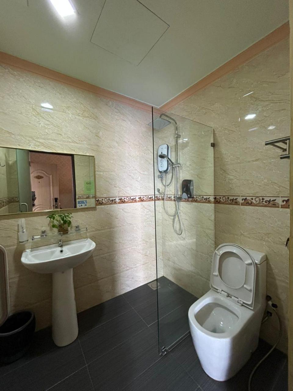 Wawasan City Inn Batu Niah Buitenkant foto